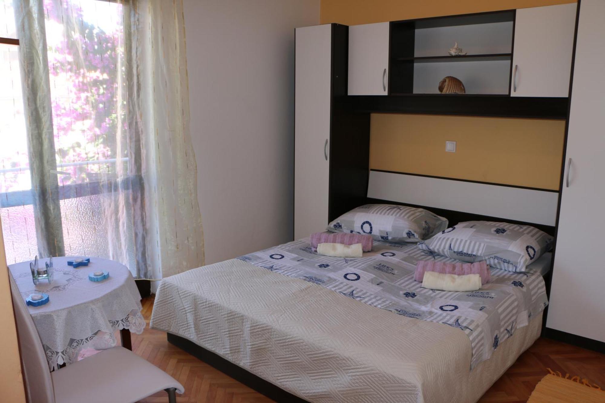 Apartments Milatic Jelsa  Exterior photo